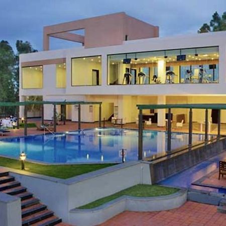 Trinity Hotel Bengaluru Exterior photo