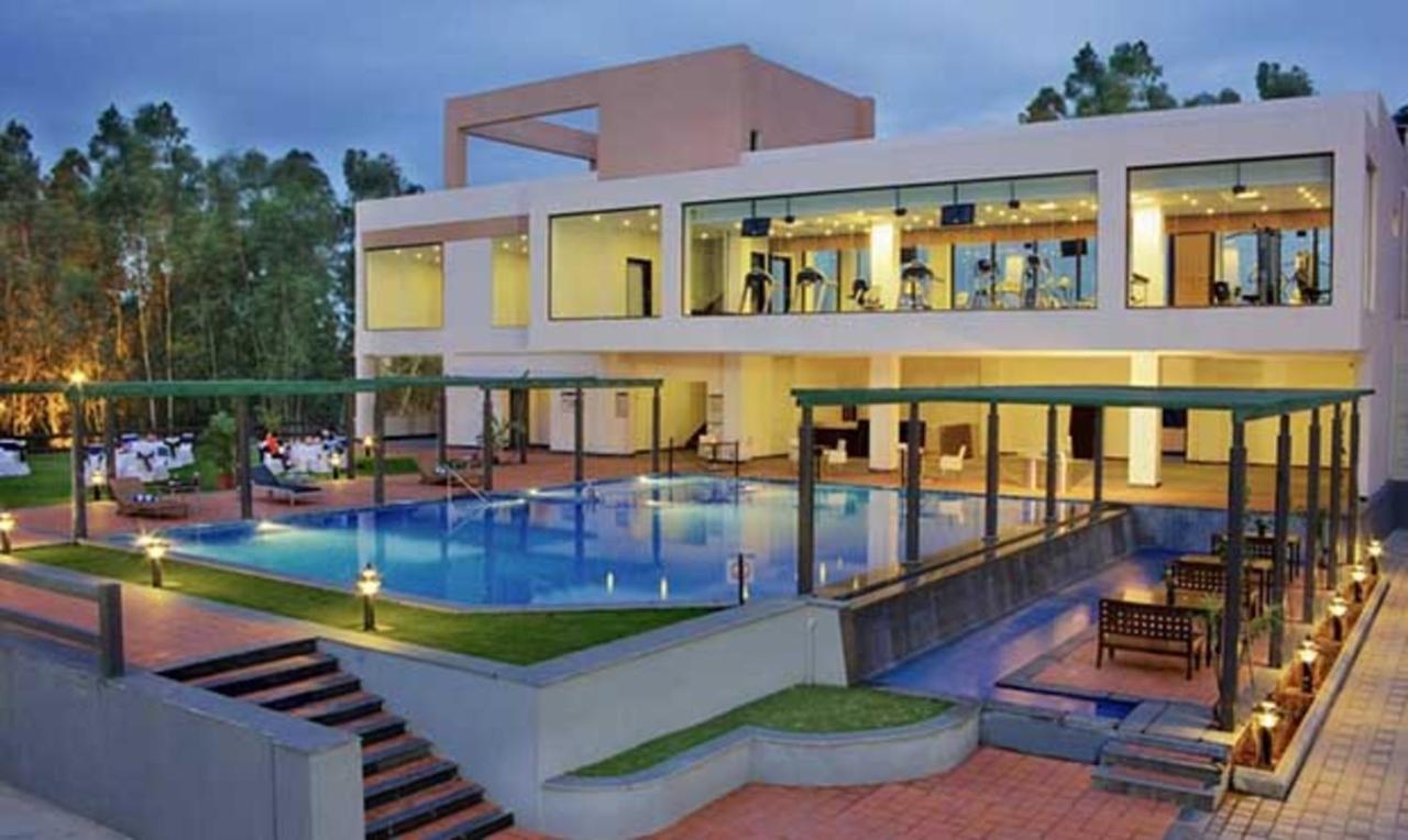 Trinity Hotel Bengaluru Exterior photo