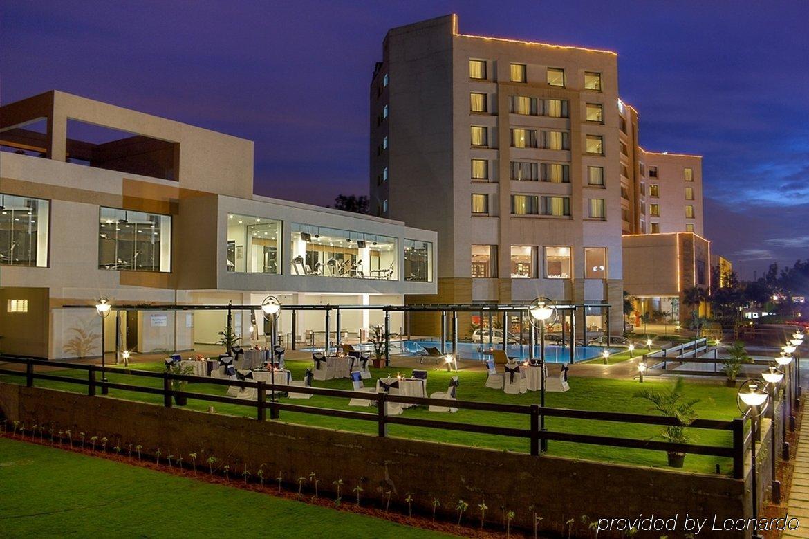Trinity Hotel Bengaluru Exterior photo