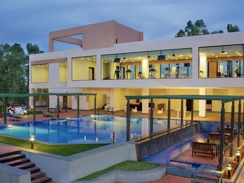 Trinity Hotel Bengaluru Exterior photo